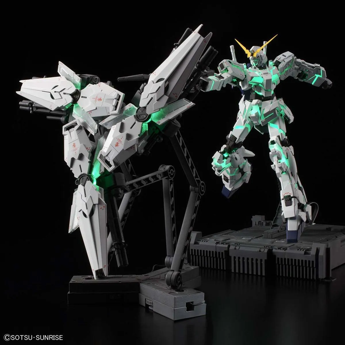 Bandai Unicorn Gundam Ver. Ka MGEX 1/100 Model Kit